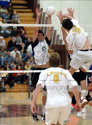 Thumbnail 2 in Mira Costa vs Newport Harbor (CIF SS D1 Final) photogallery.