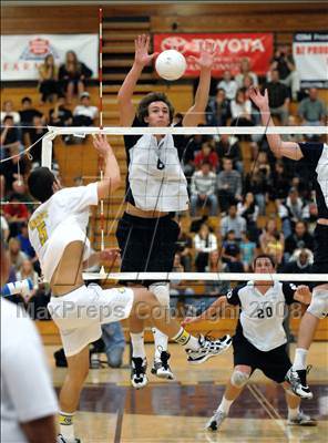 Thumbnail 1 in Mira Costa vs Newport Harbor (CIF SS D1 Final) photogallery.