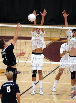 Thumbnail 2 in Mira Costa vs Newport Harbor (CIF SS D1 Final) photogallery.