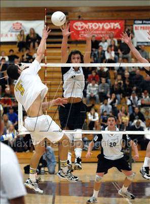Thumbnail 3 in Mira Costa vs Newport Harbor (CIF SS D1 Final) photogallery.