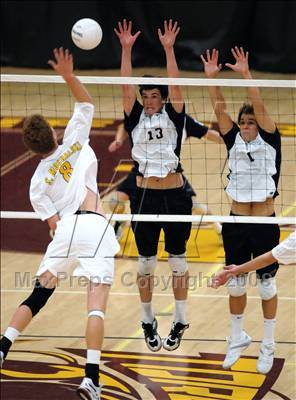 Thumbnail 3 in Mira Costa vs Newport Harbor (CIF SS D1 Final) photogallery.