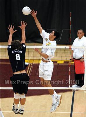 Thumbnail 3 in Mira Costa vs Newport Harbor (CIF SS D1 Final) photogallery.
