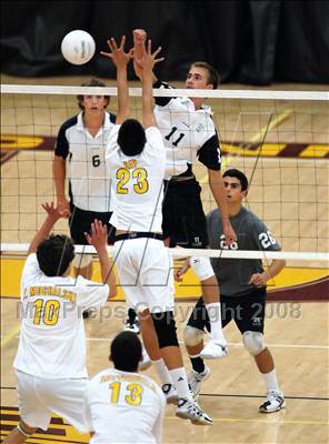 Thumbnail 2 in Mira Costa vs Newport Harbor (CIF SS D1 Final) photogallery.