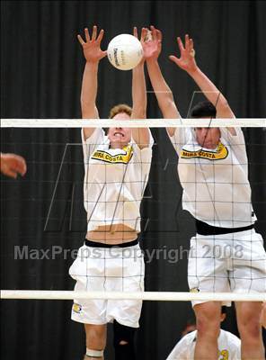 Thumbnail 3 in Mira Costa vs Newport Harbor (CIF SS D1 Final) photogallery.