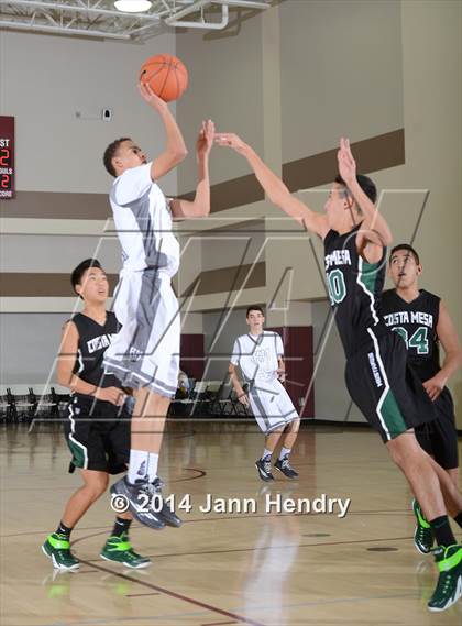 Thumbnail 2 in Costa Mesa vs. Rancho Mirage (MaxPreps Holiday Classic) photogallery.
