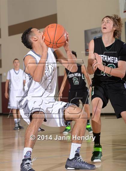 Thumbnail 1 in Costa Mesa vs. Rancho Mirage (MaxPreps Holiday Classic) photogallery.
