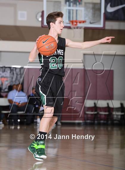 Thumbnail 2 in Costa Mesa vs. Rancho Mirage (MaxPreps Holiday Classic) photogallery.