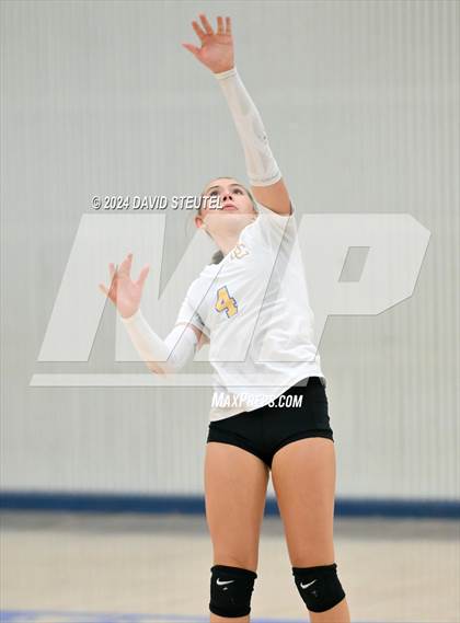 Thumbnail 3 in Yuba City @ Del Campo photogallery.