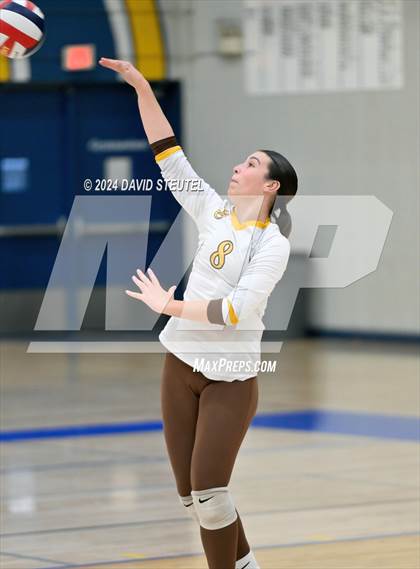 Thumbnail 1 in Yuba City @ Del Campo photogallery.
