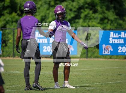 Thumbnail 3 in Huntsville vs Southwind (U of Memphis 7v7) photogallery.