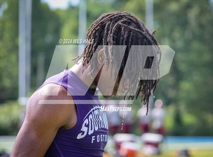 Thumbnail 3 in Huntsville vs Southwind (U of Memphis 7v7) photogallery.