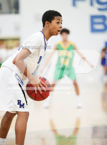Thumbnail 2 in Narrows @ McCluer photogallery.