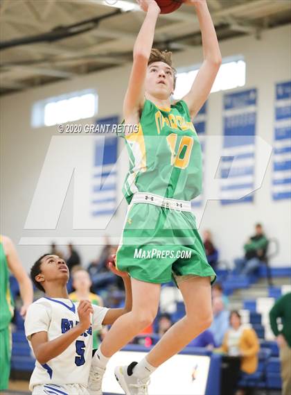 Thumbnail 1 in Narrows @ McCluer photogallery.