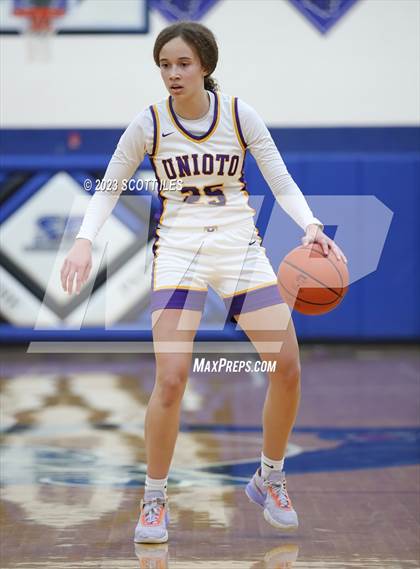 Thumbnail 2 in Sheridan vs. Unioto (OHSAA D2 District Final) photogallery.