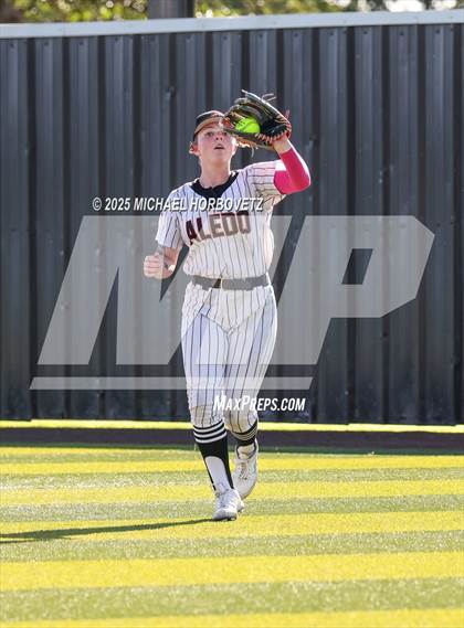 Thumbnail 2 in Melissa @ Aledo (UIL 5A D1 Girls Softball State Semi-Final) photogallery.