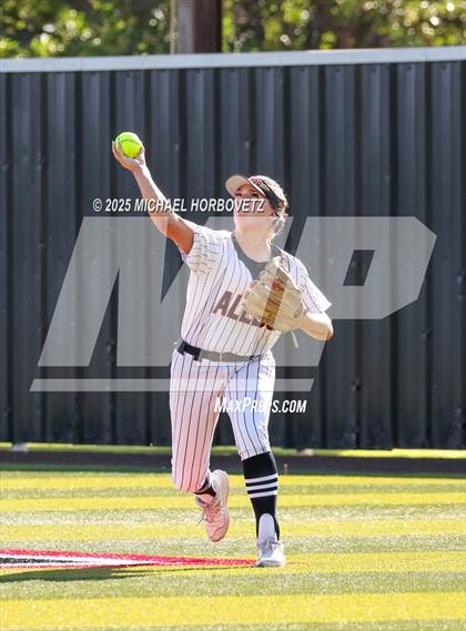 Thumbnail 2 in Melissa @ Aledo (UIL 5A D1 Girls Softball State Semi-Final) photogallery.