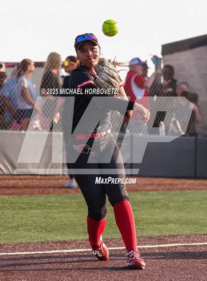 Thumbnail 1 in Melissa @ Aledo (UIL 5A D1 Girls Softball State Semi-Final) photogallery.