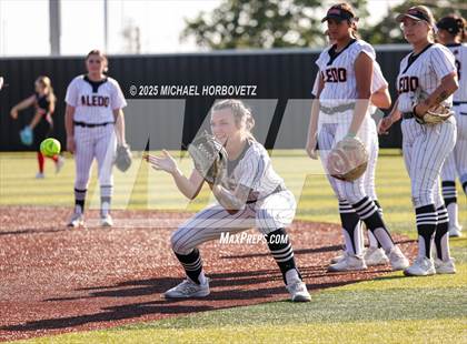Thumbnail 2 in Melissa @ Aledo (UIL 5A D1 Girls Softball State Semi-Final) photogallery.