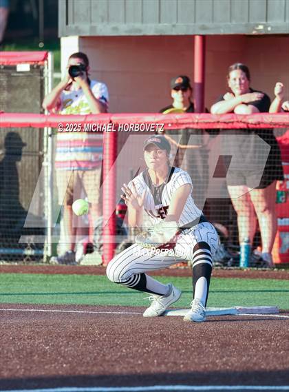 Thumbnail 2 in Melissa @ Aledo (UIL 5A D1 Girls Softball State Semi-Final) photogallery.