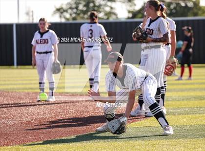 Thumbnail 2 in Melissa @ Aledo (UIL 5A D1 Girls Softball State Semi-Final) photogallery.