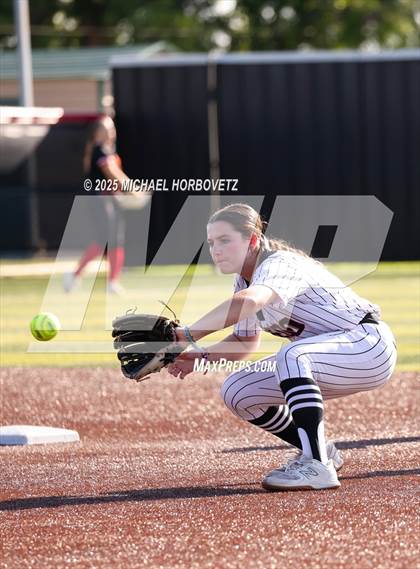 Thumbnail 2 in Melissa @ Aledo (UIL 5A D1 Girls Softball State Semi-Final) photogallery.