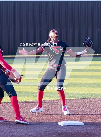 Thumbnail 3 in Melissa @ Aledo (UIL 5A D1 Girls Softball State Semi-Final) photogallery.