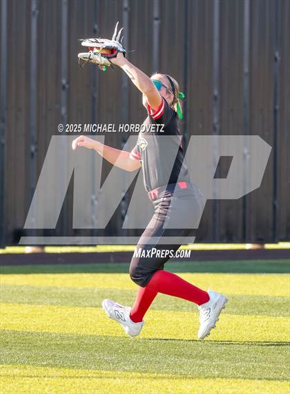 Thumbnail 2 in Melissa @ Aledo (UIL 5A D1 Girls Softball State Semi-Final) photogallery.