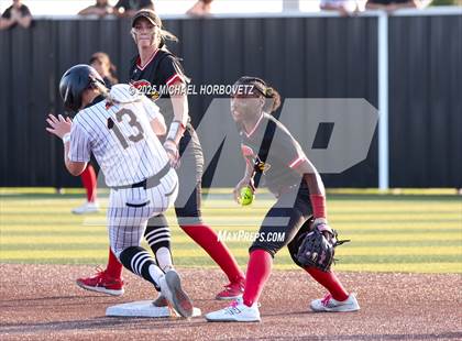 Thumbnail 3 in Melissa @ Aledo (UIL 5A D1 Girls Softball State Semi-Final) photogallery.