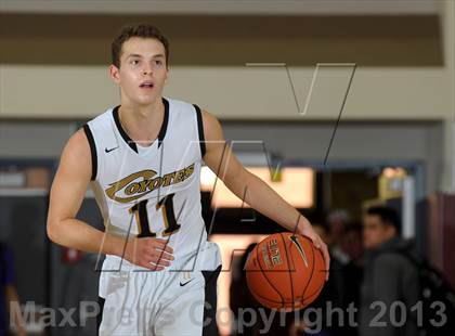 Thumbnail 1 in Calabasas vs. Etiwanda (MaxPreps Holiday Classic) photogallery.