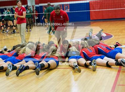 Thumbnail 1 in Northwood vs. West Carteret (NCHSAA Round 2 Playoff) photogallery.