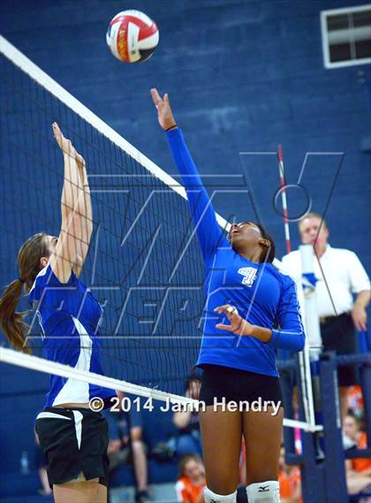 Thumbnail 3 in Calvary Chapel Christian vs Pahranagat Valley(Lake Mead Fall Classic) photogallery.