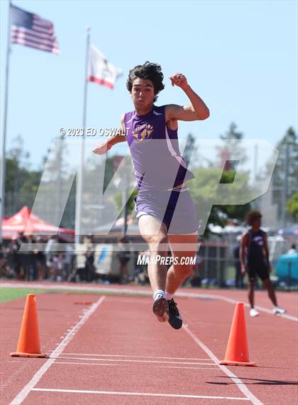 Thumbnail 3 in CIF NCS Meet of Champions (Boys Triple Jump) photogallery.