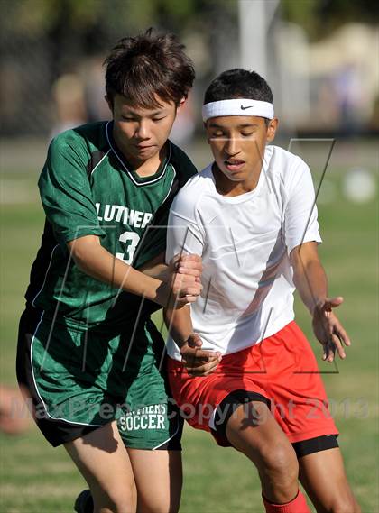 Thumbnail 2 in Lutheran @ Sacramento Country Day photogallery.