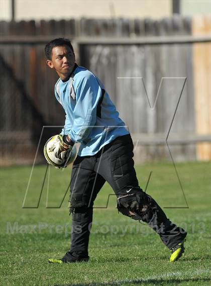 Thumbnail 3 in Lutheran @ Sacramento Country Day photogallery.