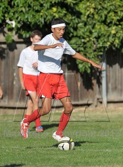 Thumbnail 1 in Lutheran @ Sacramento Country Day photogallery.