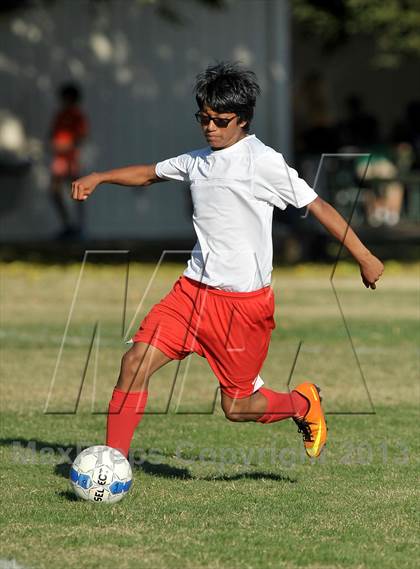Thumbnail 1 in Lutheran @ Sacramento Country Day photogallery.