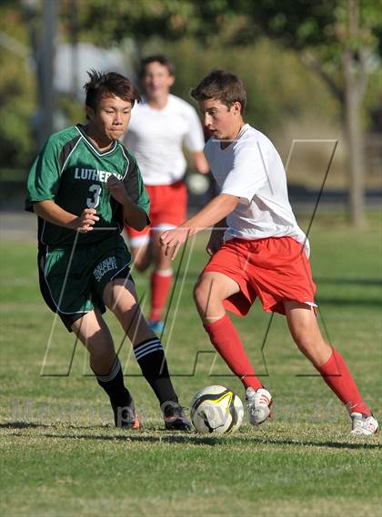 Thumbnail 2 in Lutheran @ Sacramento Country Day photogallery.