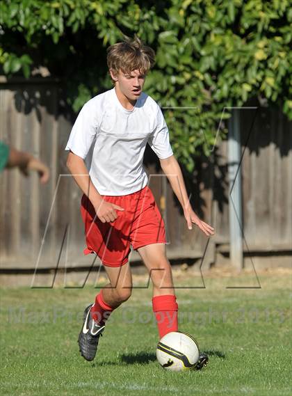Thumbnail 3 in Lutheran @ Sacramento Country Day photogallery.