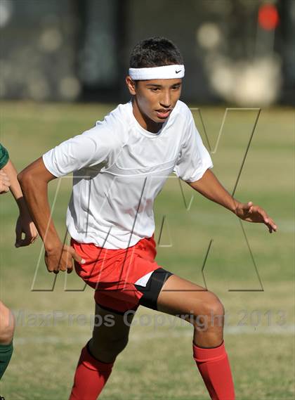 Thumbnail 3 in Lutheran @ Sacramento Country Day photogallery.