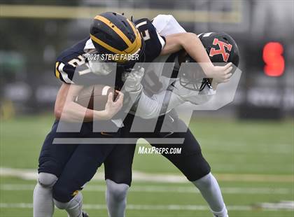Thumbnail 2 in Bellevue vs. Kennewick (WIAA 3A Final) photogallery.