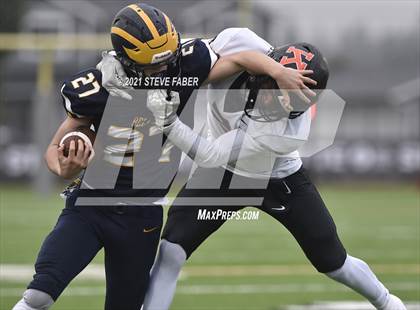 Thumbnail 1 in Bellevue vs. Kennewick (WIAA 3A Final) photogallery.
