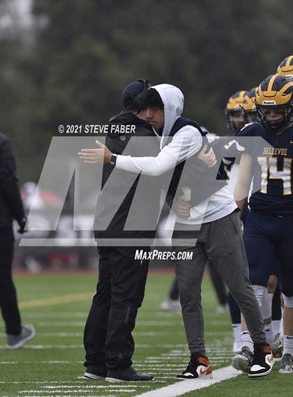 Thumbnail 1 in Bellevue vs. Kennewick (WIAA 3A Final) photogallery.