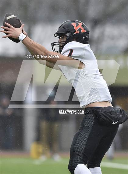 Thumbnail 3 in Bellevue vs. Kennewick (WIAA 3A Final) photogallery.