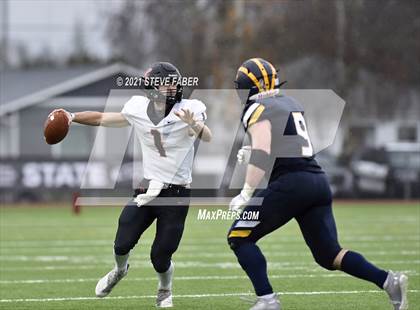 Thumbnail 1 in Bellevue vs. Kennewick (WIAA 3A Final) photogallery.