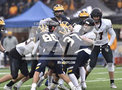 Thumbnail 2 in Bellevue vs. Kennewick (WIAA 3A Final) photogallery.
