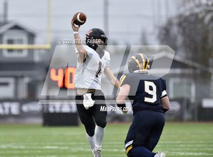 Thumbnail 2 in Bellevue vs. Kennewick (WIAA 3A Final) photogallery.