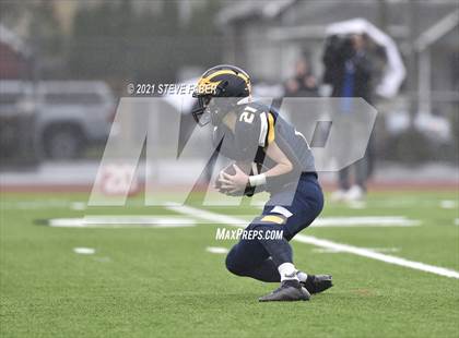Thumbnail 3 in Bellevue vs. Kennewick (WIAA 3A Final) photogallery.