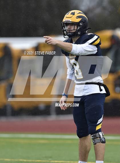 Thumbnail 1 in Bellevue vs. Kennewick (WIAA 3A Final) photogallery.