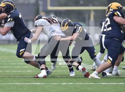 Thumbnail 3 in Bellevue vs. Kennewick (WIAA 3A Final) photogallery.