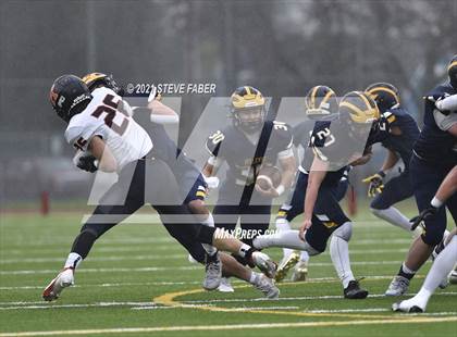 Thumbnail 3 in Bellevue vs. Kennewick (WIAA 3A Final) photogallery.